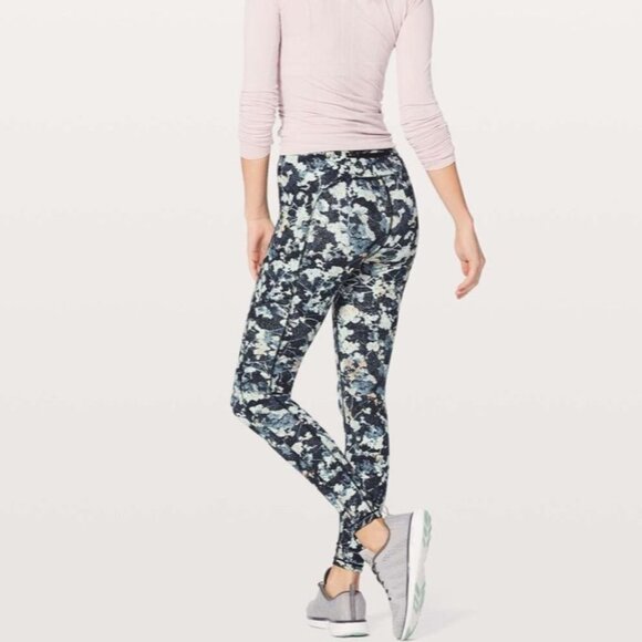 Lululemon Speed Up Tight Leggings *Full-On Luxtreme 28" Spring Bloom Multi - Picture 3 of 14